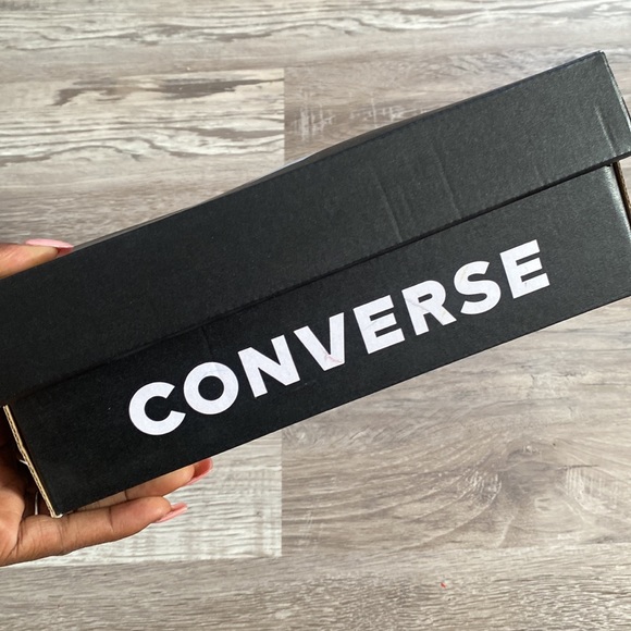 Boys black and white All star high top converse - Picture 7 of 9